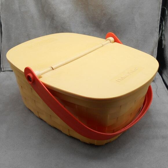 Fisher Price 1989 Pack-A-Picnic Tan Picnic BASKET w/Red Handle 2109 Fun w/Food - Picture 2 of 8